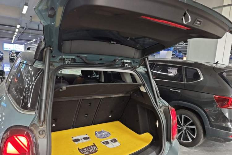 Used MINI Countryman 2022 Updated 2.0T COOPER S Trunk