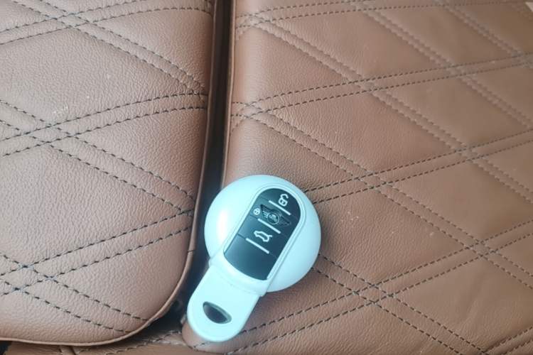 Used MINI Countryman 2022 Updated 2.0T COOPER S ALL4 Vehicle Key
