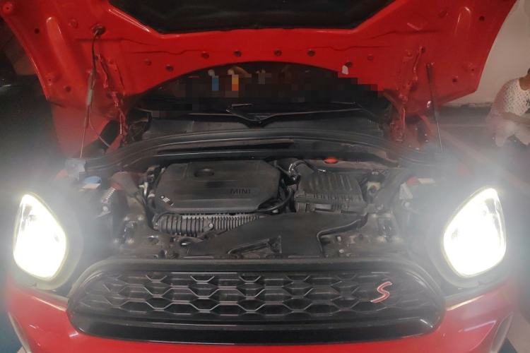 Used MINI Countryman 2022 Updated 2.0T COOPER S ALL4 Engine Bay