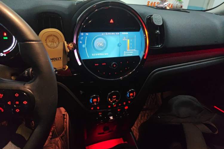 Used MINI Countryman 2022 1.5T COOPER Connoisseur Audio And AC Panel