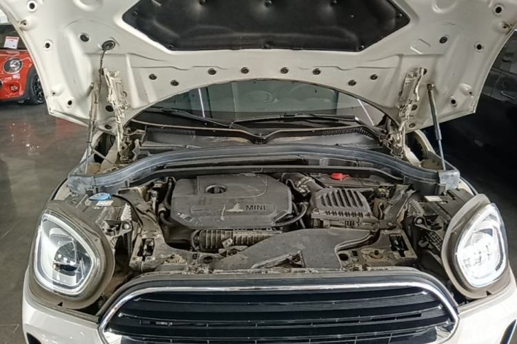 Used MINI Countryman 2022 1.5T COOPER Connoisseur Engine Bay