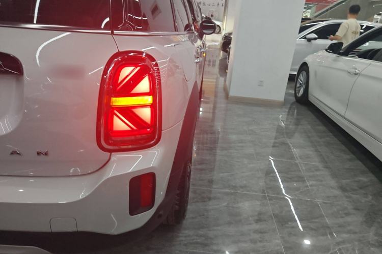 Used MINI Countryman 2022 1.5T COOPER Connoisseur Exterior 6