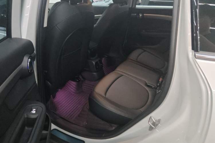 Used MINI Countryman 2022 1.5T COOPER Connoisseur Interior 4