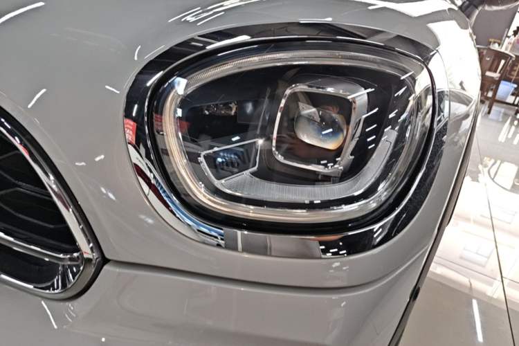 Used MINI Countryman 2022 2.0T COOPER S ALL4 Left Front Headlight