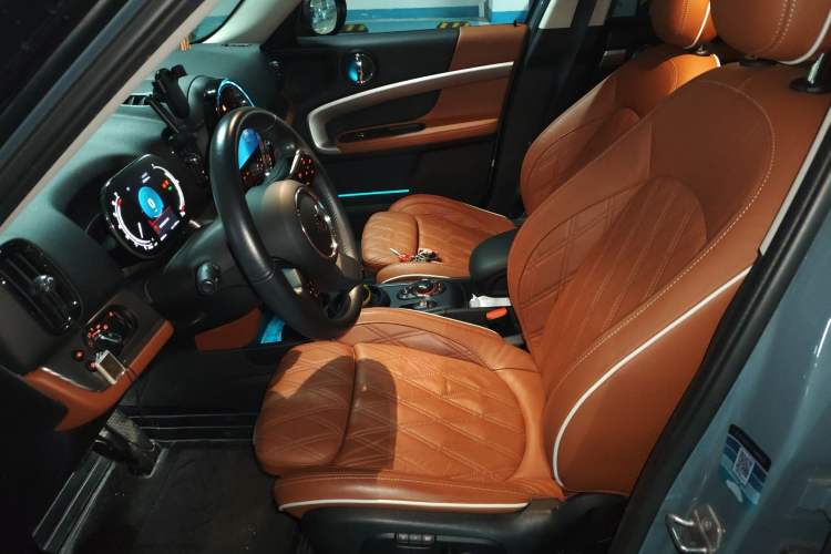 Used MINI Countryman 2022 1.5T COOPER ALL4 Connoisseur Left Front Seat