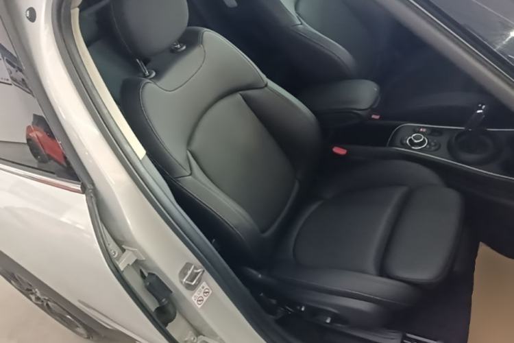 Used MINI Countryman 2022 1.5T COOPER Connoisseur Right Front Seat