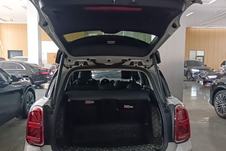 Used MINI Countryman 2022 1.5T COOPER Connoisseur Trunk