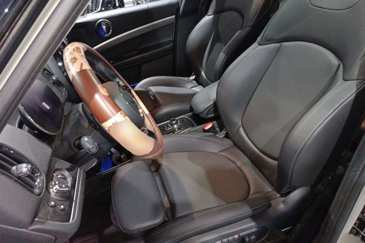 Used MINI Countryman 2022 2.0T COOPER S ALL4 Left Front Seat