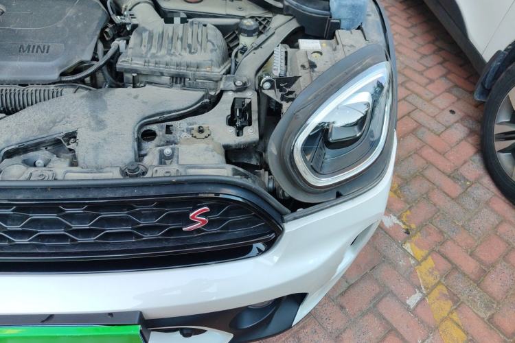Used MINI Countryman 2023 2.0T COOPER S ALL4 Blank Space Special Edition Engine Bay Left