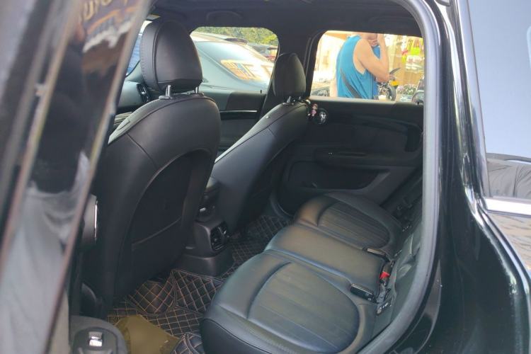 Used MINI Countryman 2023 2.0T COOPER S ALL4 Blank Space Special Edition Left Rear Seat