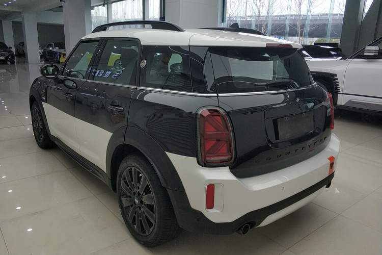 Used MINI Countryman 2023 Restyled 2.0T COOPER S ALL4 Blank Space Special Edition Rear Left 45 Deg