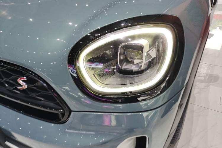 Used MINI Countryman 2023 Revised Edition 2.0T COOPER S ALL4 Connoisseur Left Front Headlight