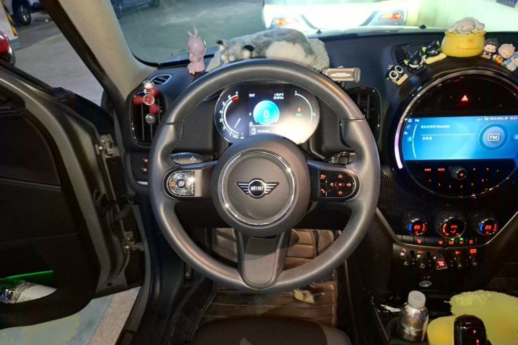 Used MINI Countryman 2023 1.5T COOPER Connoisseur Steering Wheel