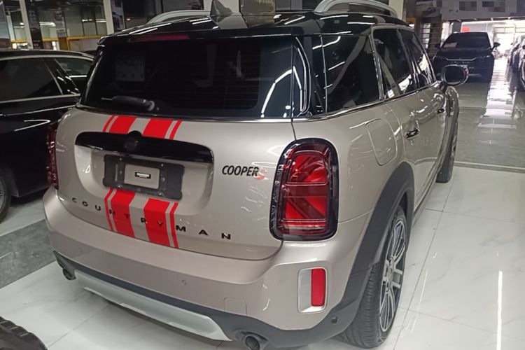 Used MINI Countryman 2023 Revised Edition 2.0T COOPER S ALL4 Connoisseur Rear Right 45 Deg