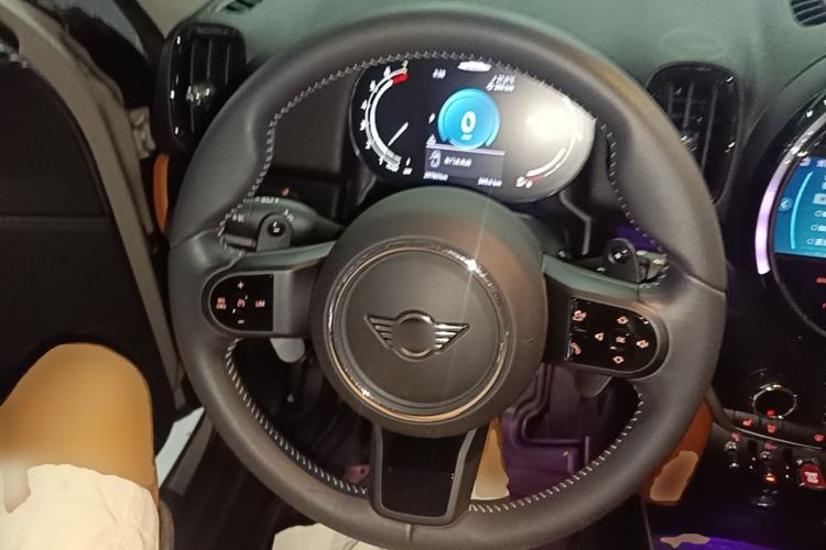 Used MINI Countryman 2023 Revised Edition 2.0T COOPER S ALL4 Connoisseur Steering Wheel
