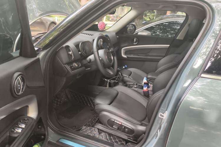 Used MINI Countryman 2023 1.5T COOPER Connoisseur Driver Seat