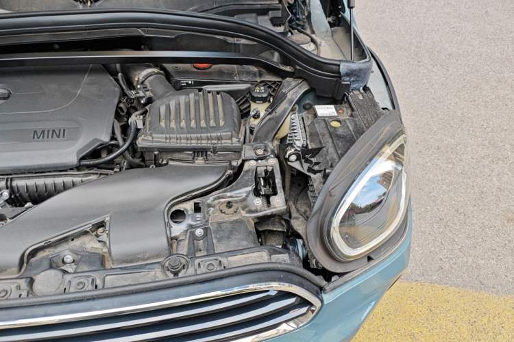 Used MINI Countryman 2023 Refresh 1.5T COOPER Connoisseur Engine Bay Left