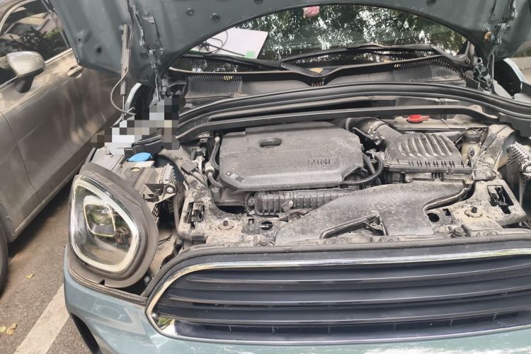 Used MINI Countryman 2023 1.5T COOPER Connoisseur Engine Bay Right