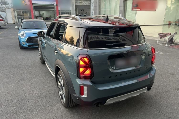 Used MINI Countryman 2023 Second Facelift 2.0T COOPER S ALL4 Connoisseur Exterior 4