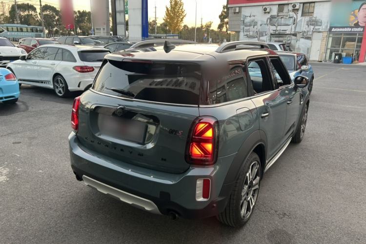 Used MINI Countryman 2023 Second Facelift 2.0T COOPER S ALL4 Connoisseur Exterior 6