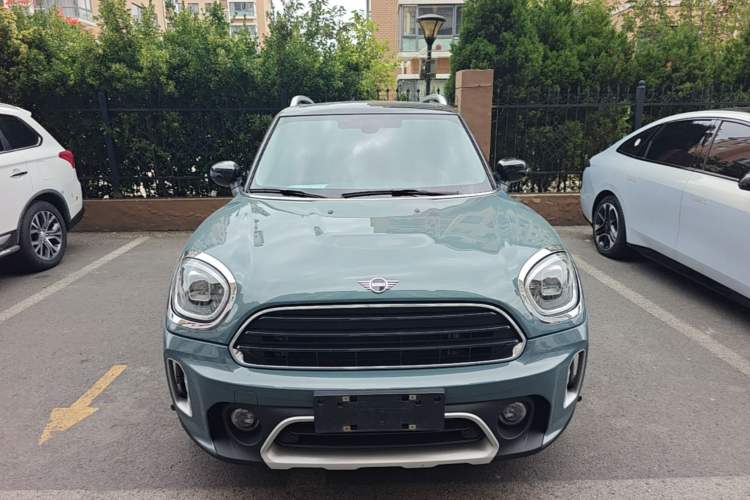 Used MINI Countryman 2023 1.5T COOPER ALL4 Connoisseur Front