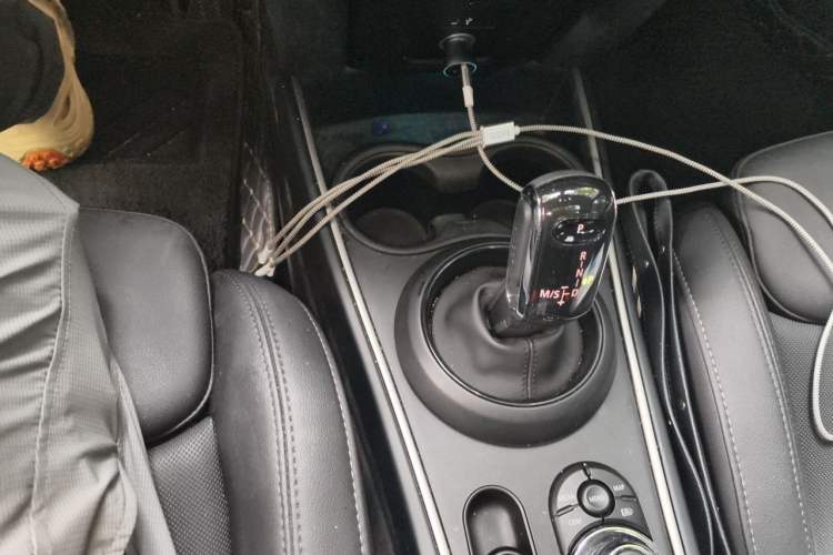 Used MINI Countryman 2023 1.5T COOPER Connoisseur Gear Lever