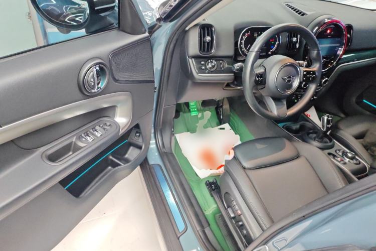 Used MINI Countryman 2023 1.5T COOPER Connoisseur Interior 3