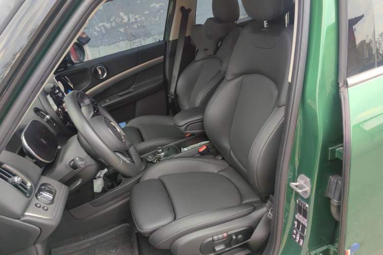 Used MINI Countryman 2023 Updated 1.5T COOPER ALL4 Connoisseur Left Front Seat