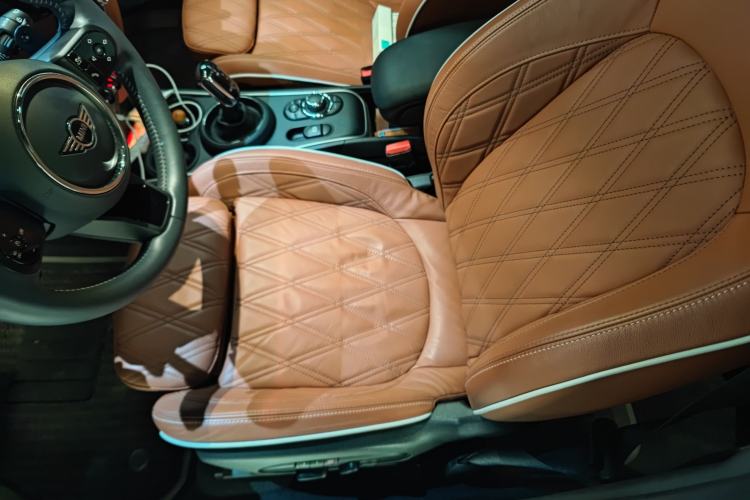 Used MINI Countryman 2023 Second Facelift 2.0T COOPER S ALL4 Connoisseur Left Front Seat