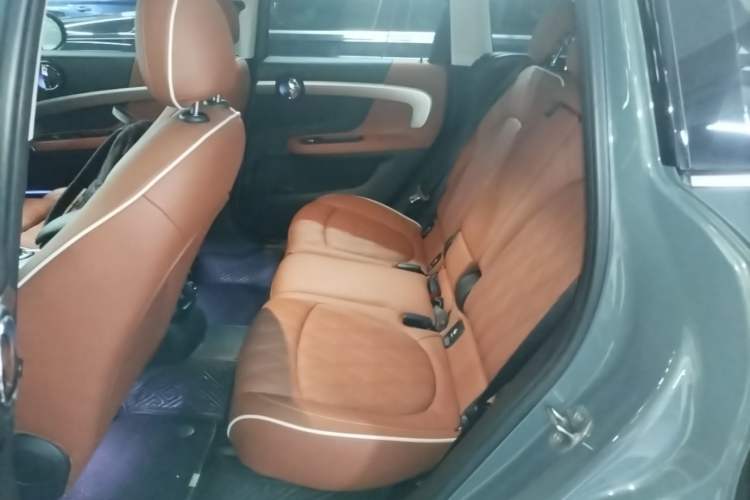 Used MINI Countryman 2023 Revised Edition 2.0T COOPER S ALL4 Connoisseur Left Rear Seat
