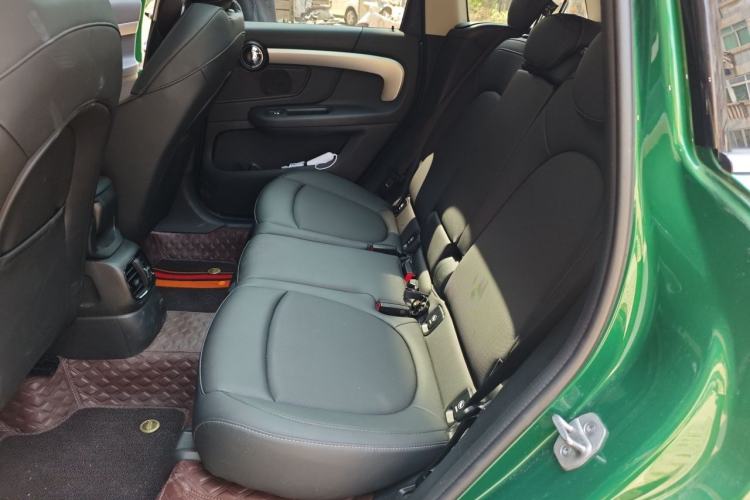 Used MINI Countryman 2023 1.5T COOPER ALL4 Connoisseur Left Rear Seat