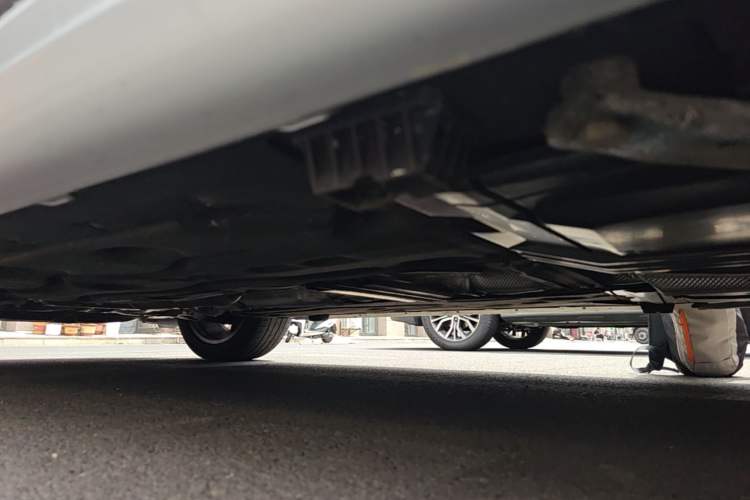 Used MINI Countryman 2023 1.5T COOPER ALL4 Connoisseur Left Side Sill