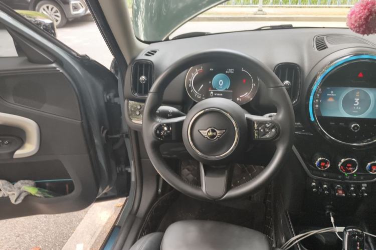Used MINI Countryman 2023 1.5T COOPER Connoisseur Steering Wheel