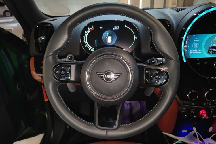 Used MINI Countryman 2023 Second Facelift 2.0T COOPER S ALL4 Connoisseur Steering Wheel