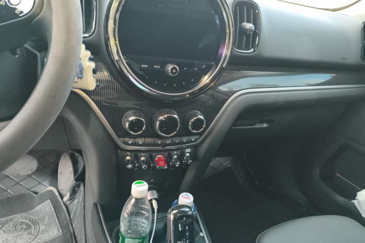 Used MINI Countryman 2023 Updated 1.5T COOPER ALL4 Connoisseur Audio And AC Panel