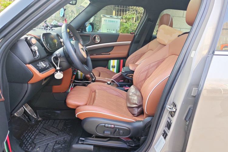 Used MINI Countryman 2023 2.0T COOPER S Connoisseur Left Front Seat