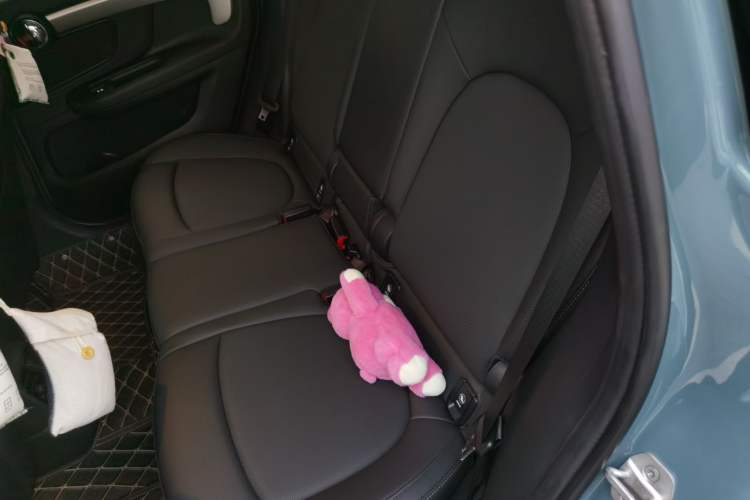 Used MINI Countryman 2023 Updated 1.5T COOPER ALL4 Connoisseur Left Rear Seat