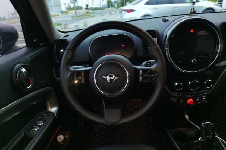Used MINI Countryman 2023 Updated 1.5T COOPER ALL4 Connoisseur Steering Wheel