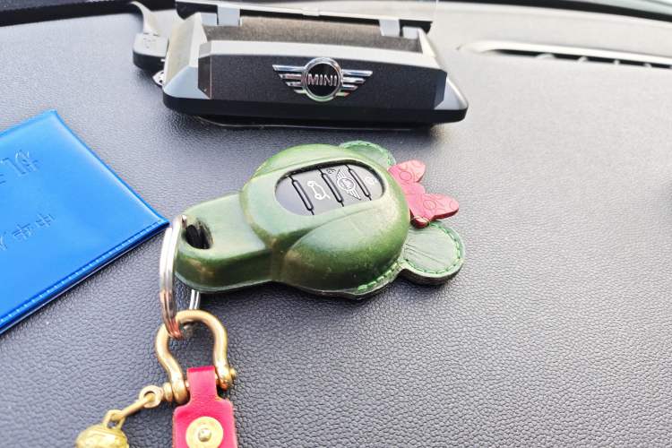Used MINI Countryman 2023 2.0T COOPER S Connoisseur Vehicle Key