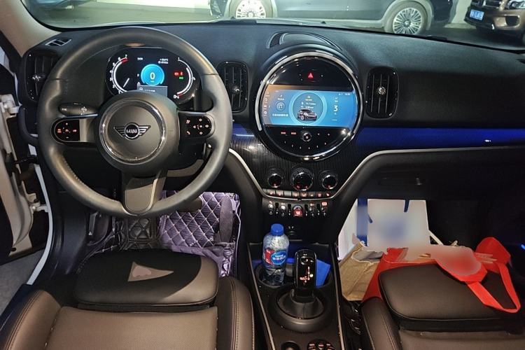 Used MINI Countryman 2023 Updated 1.5T COOPER ALL4 Connoisseur Center Console