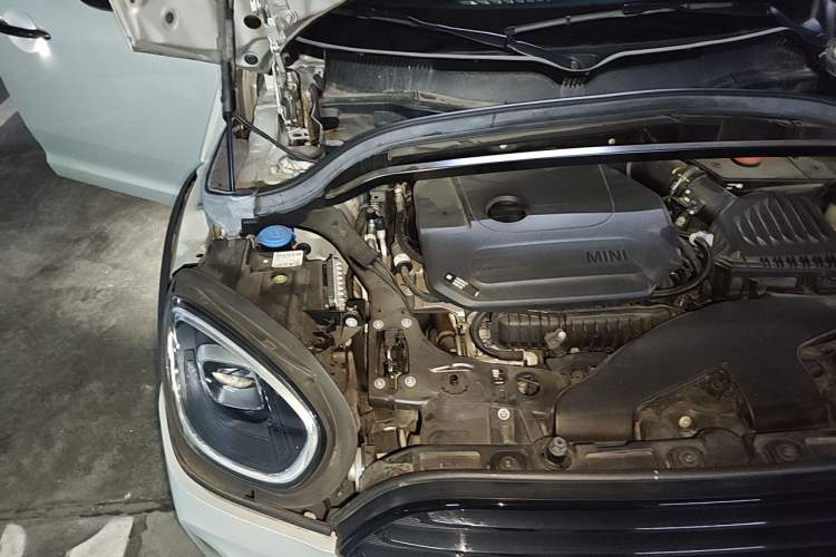 Used MINI Countryman 2023 Updated 1.5T COOPER ALL4 Connoisseur Engine Bay Right