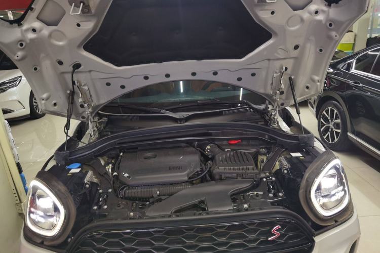 Used MINI Countryman 2023 Revised Edition 2.0T COOPER S ALL4 Connoisseur Engine Bay