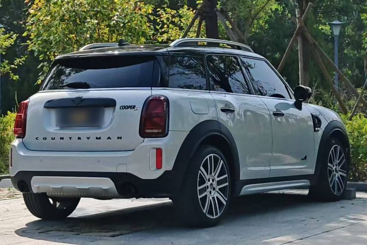 Used MINI Countryman 2023 Revised Edition 2.0T COOPER S ALL4 Connoisseur Exterior 3