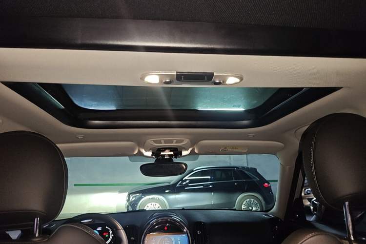 Used MINI Countryman 2023 Updated 1.5T COOPER ALL4 Connoisseur Headliner