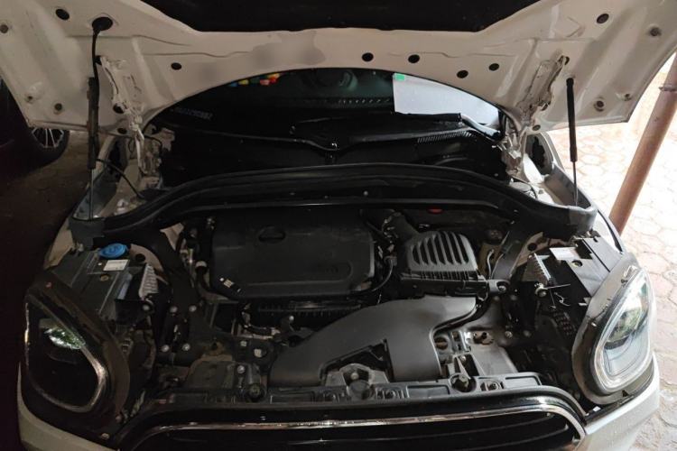 Used MINI Countryman 2023 1.5T COOPER ALL4 Connoisseur Engine Bay