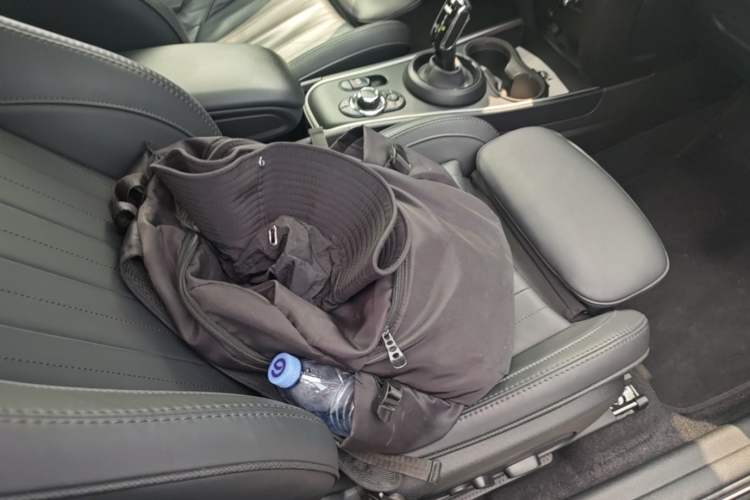 Used MINI Countryman 2023 Second Facelift 2.0T COOPER S ALL4 Connoisseur Right Front Seat