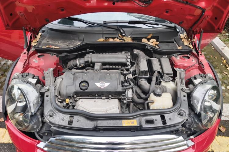 Used MINI Coupe 2012 1.6L COOPER Engine Bay