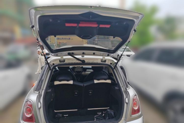 Used MINI Coupe  Trunk