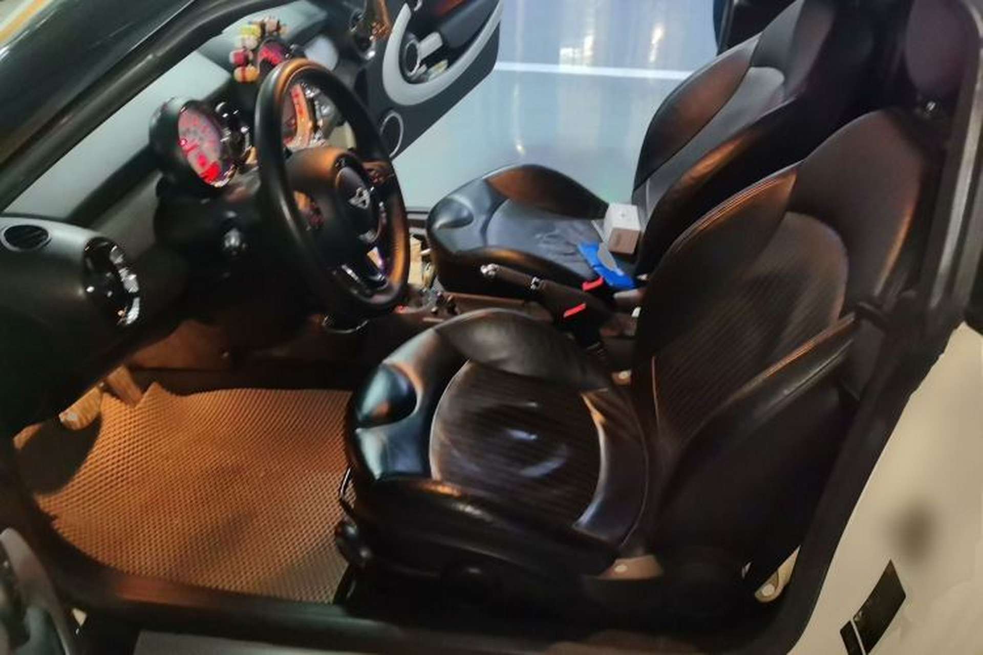 Used MINI Coupe 2012 1.6T COOPER S Left Front Seat