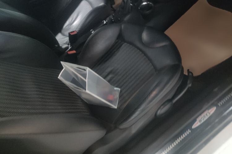 Used MINI Coupe 2012 1.6L COOPER Right Front Seat